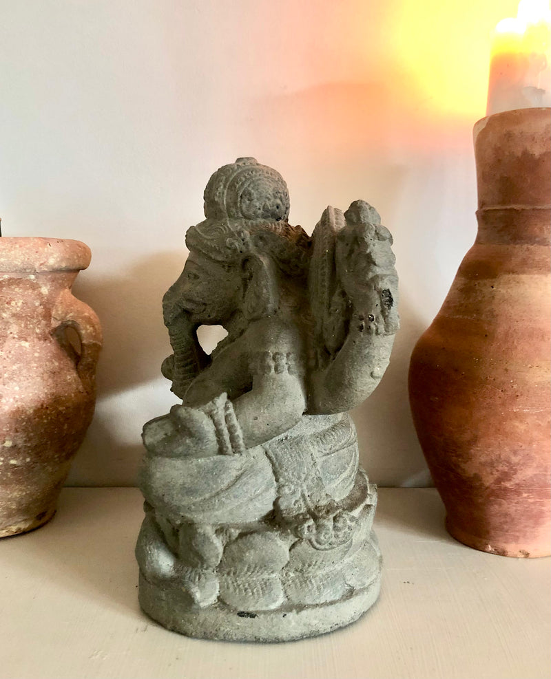 Ganesh Figur i Vulkansk Aske ॐ visdom, intelligens, uddannelse, succes, held & lykke ॐ 23 cm høj