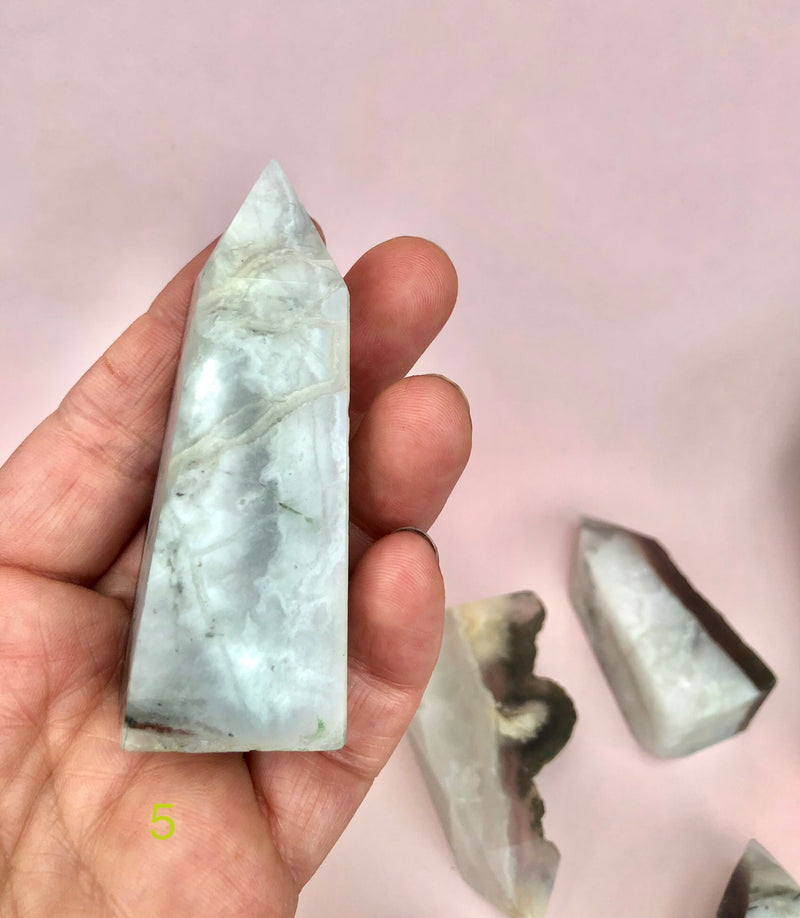 Fluorit med Pyrit ☾ Koncentration, Grounding & Balance ☾ FRUGTBARHED, VELSTAND & SUCCES ☾ Nr. 5-10
