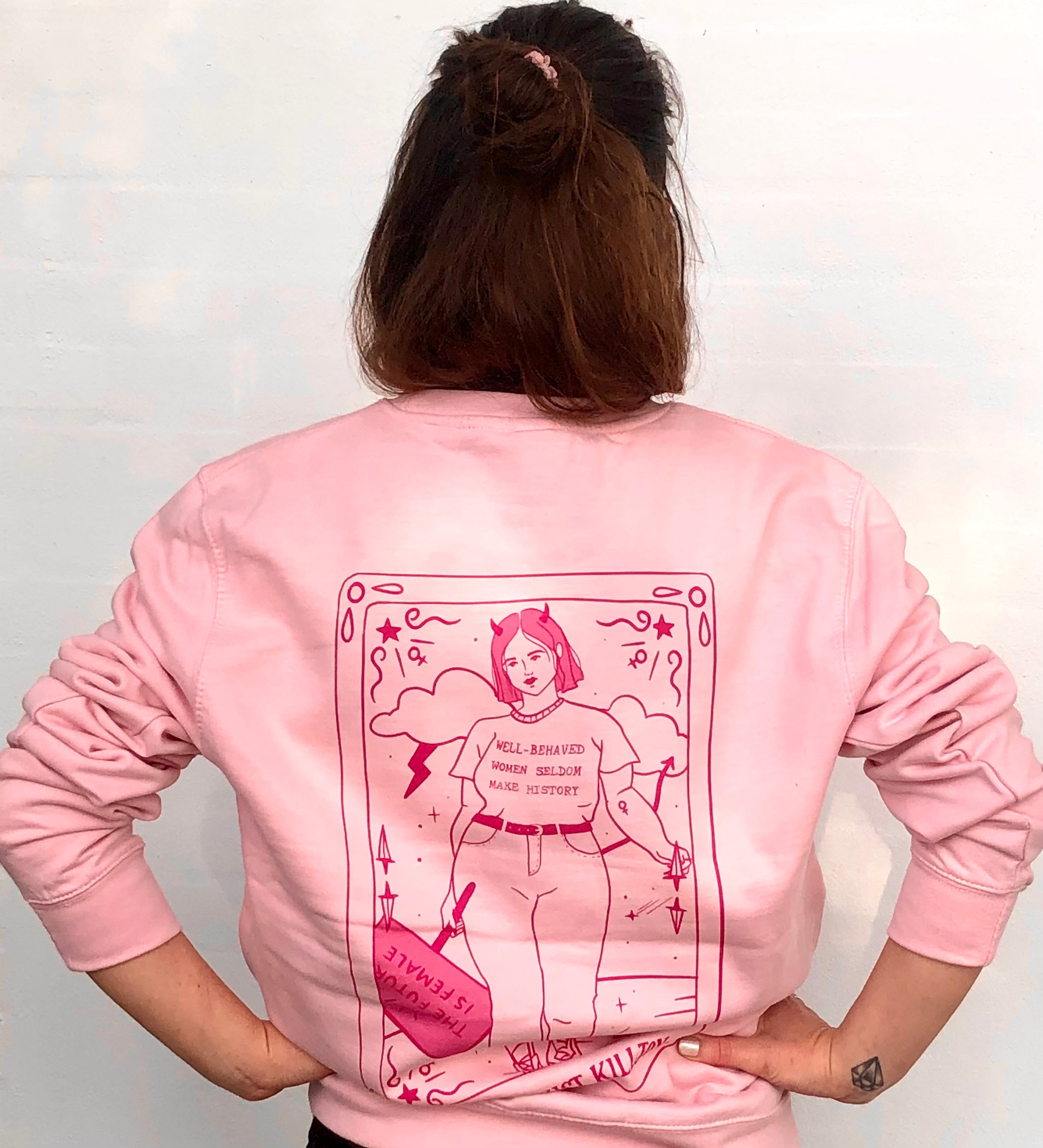 Tarot Sweatshirt Med Ryg-Print ♀️The Feminist - KillJoy Månesøster Krystaller