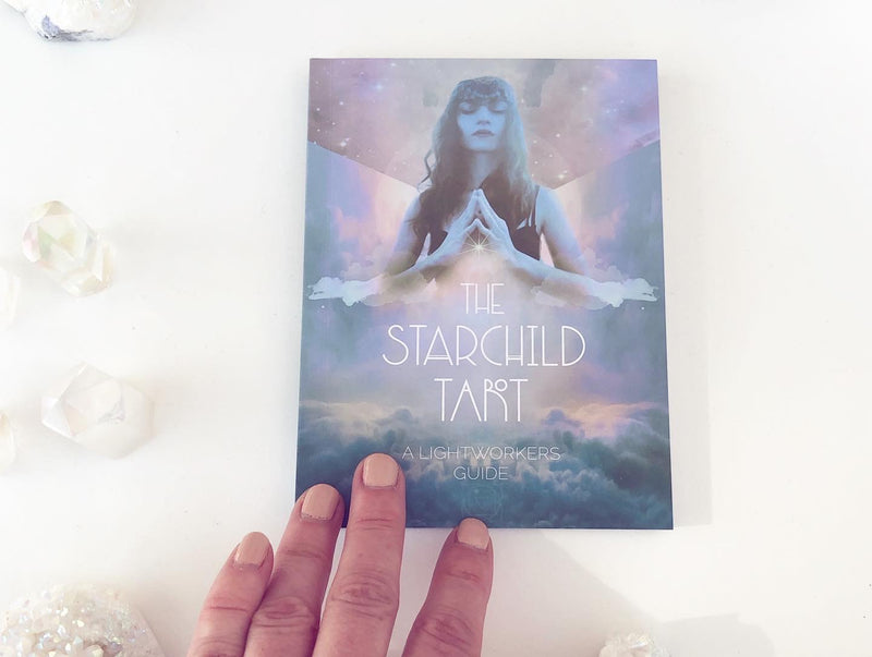 Tarot Kort STARCHILD - Akashic  Danielle Noel Månesøster Krystaller