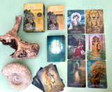 Månesøster Krystaller LYSETS PRÆSTINDE Tarot Tarotkort orakel Kortsæt orakelkort Guidebog dansk